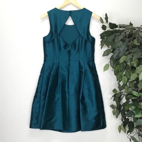 Jessica Simpson Aqua Formal Dress - Picture 5 of 6